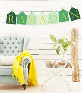 Meaningful Ramadan by decorating home