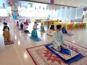 Making fun Ramadan for our children